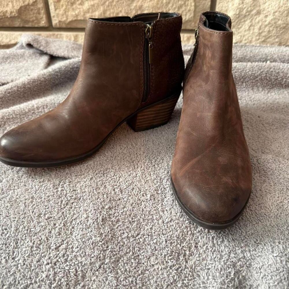 Clarks Women's Brown Boots